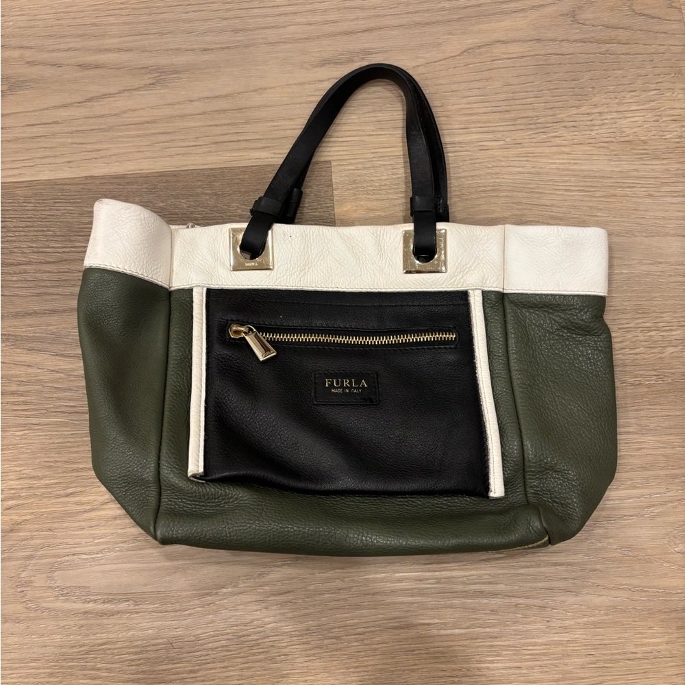 Vintage Furla Women's Green and Black‎ Leather Tote Bag